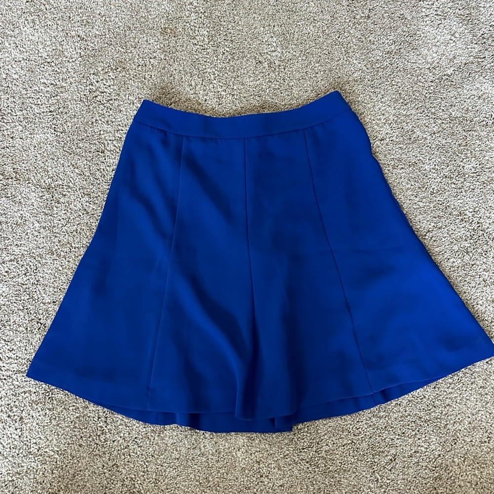 Ann Taylor Royal Blue Fit and Flare Skirt 💙 zip up, Midi, workwear, size 4 EUC